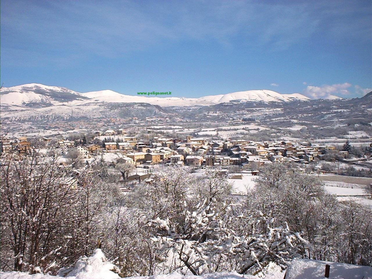 Villa Sant'Angelo www.pelignanet.it